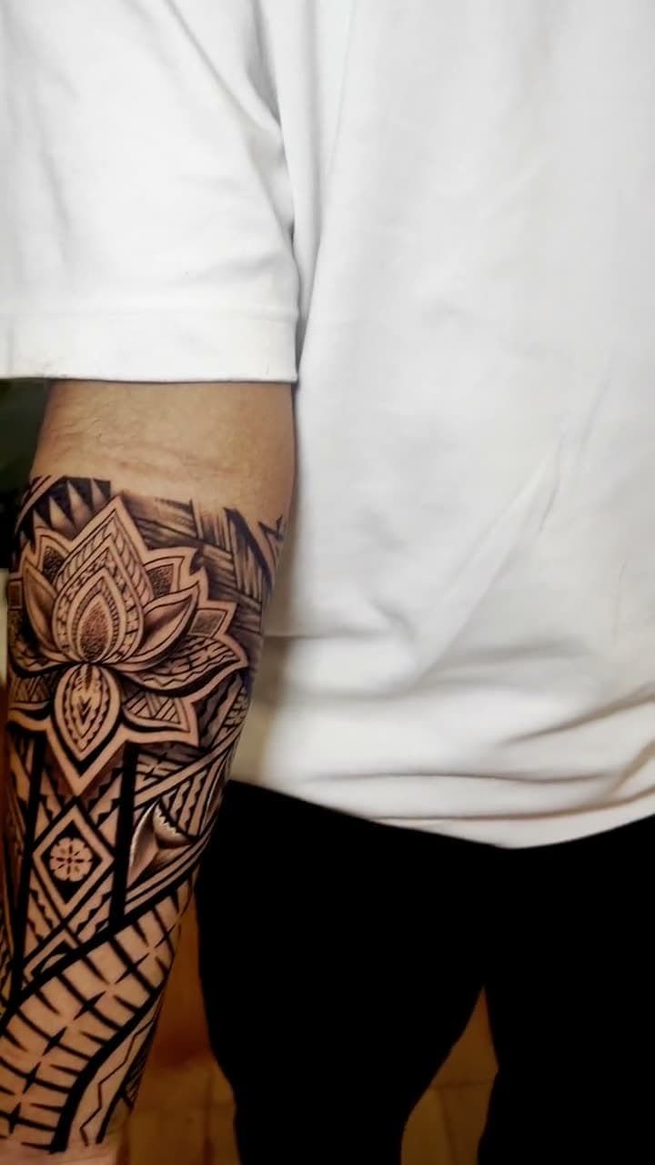 Fijian Forearm Piece